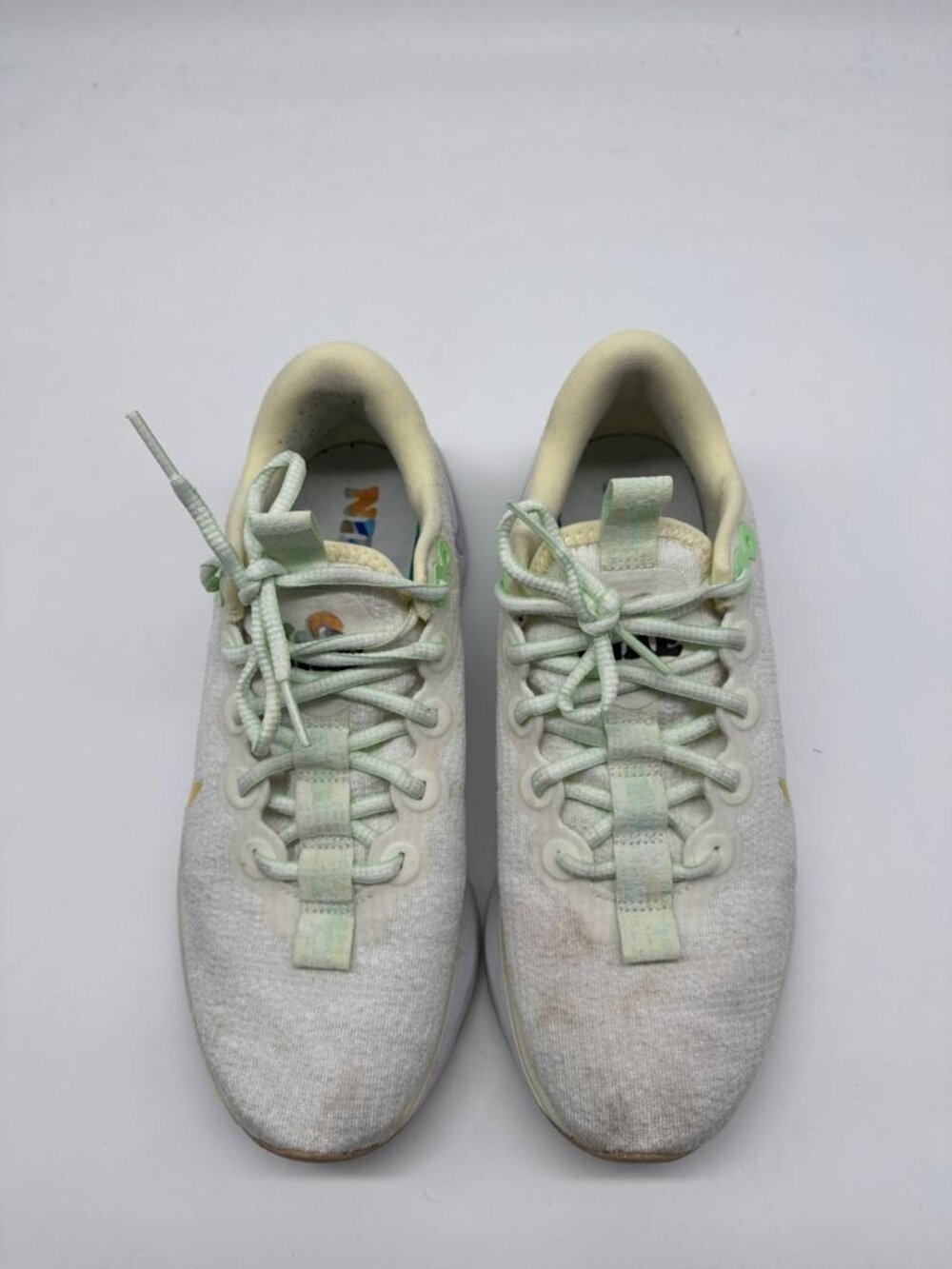 Nike Motiva Sneakers Men's US 9 white HF5728-191